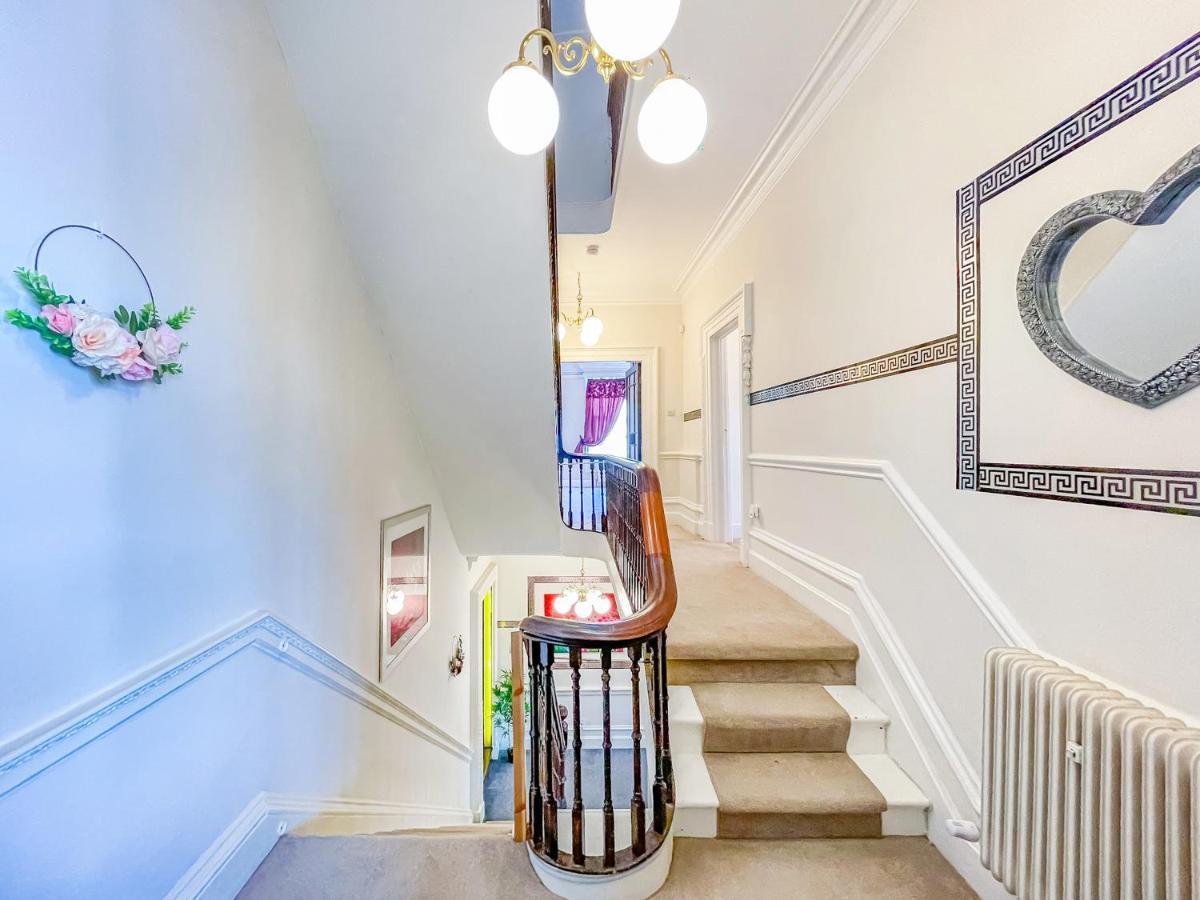 *Rg9Bc* For Your Most Relaxed & Cosy Stay + Free Parking + Free Fast Wifi * Лидс Экстерьер фото